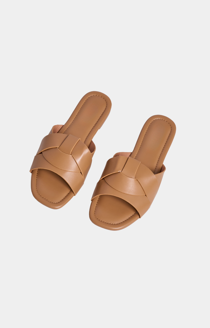 Julia slippers camel