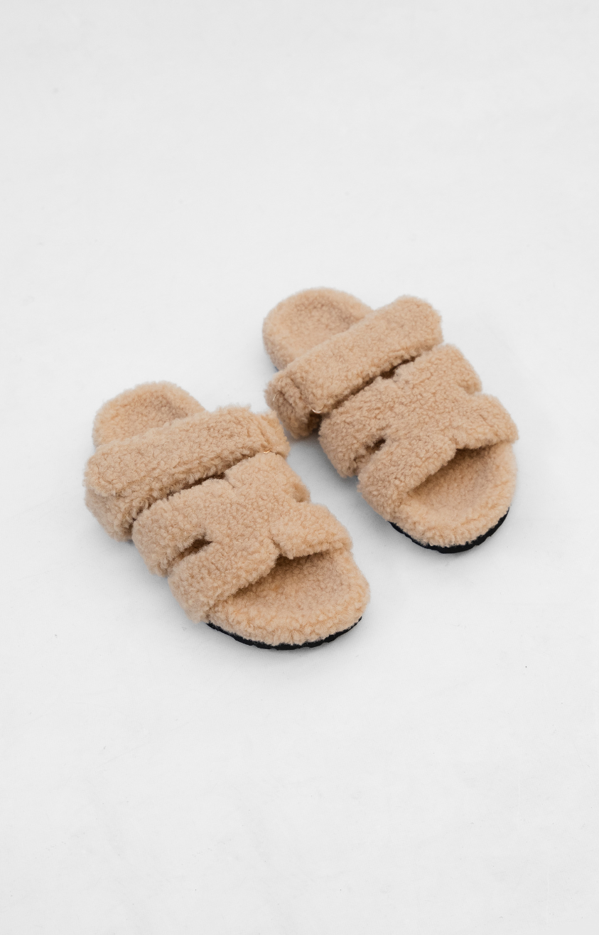 Loua teddy slippers