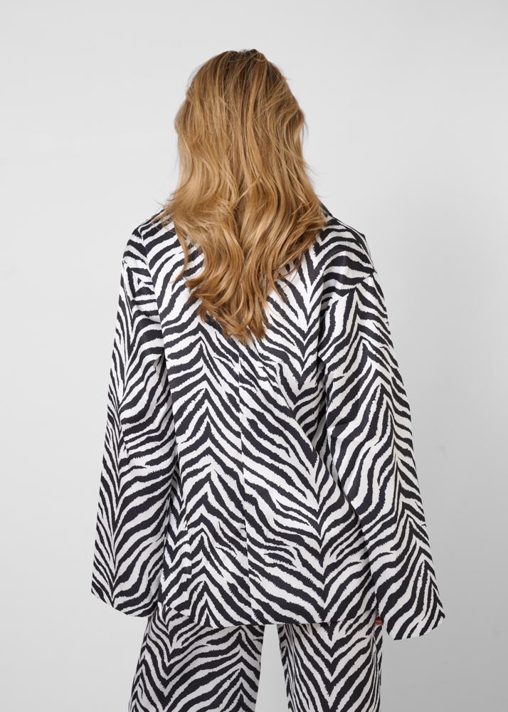 Myrthe blazer zebra