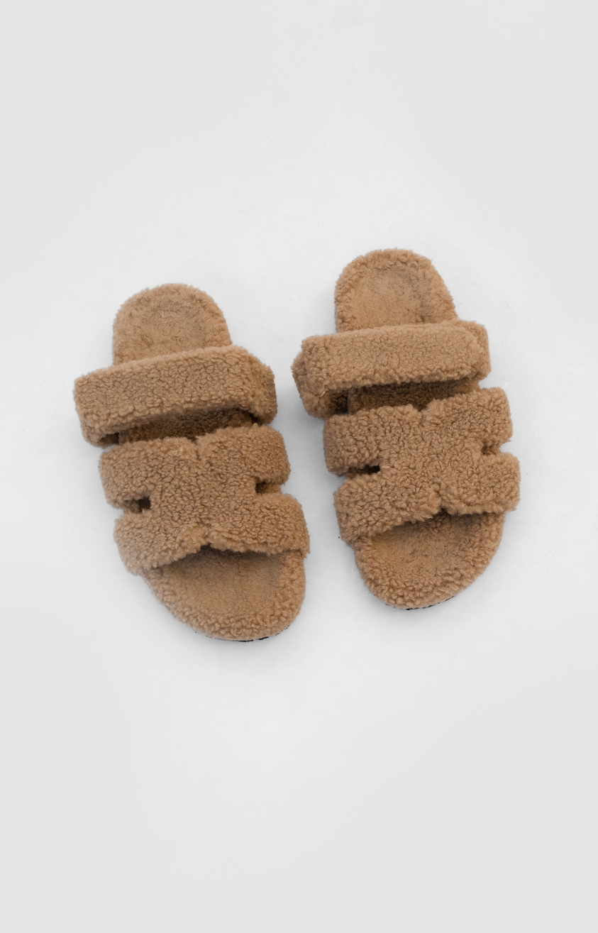 Loua teddy slippers