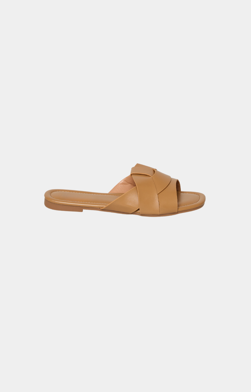 Julia slippers camel