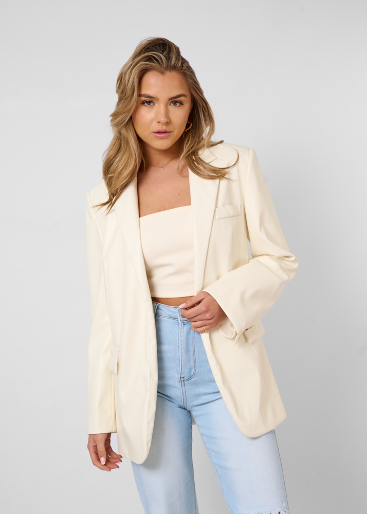 Classic but better blazer by Rosalie