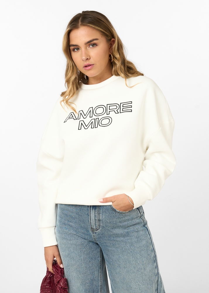 Amore mio sweater creme